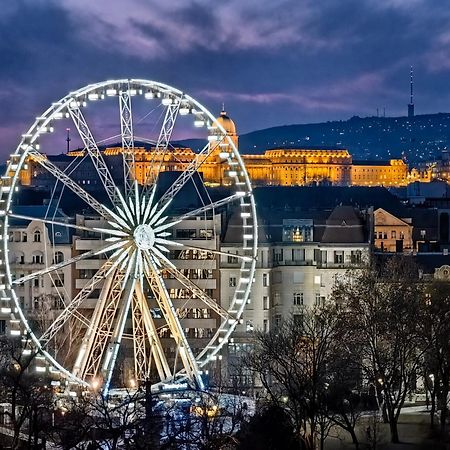 Bright Apartment In The Most Beautiful Street Of Budapest Vaci Street, Fashion Street Esterno foto