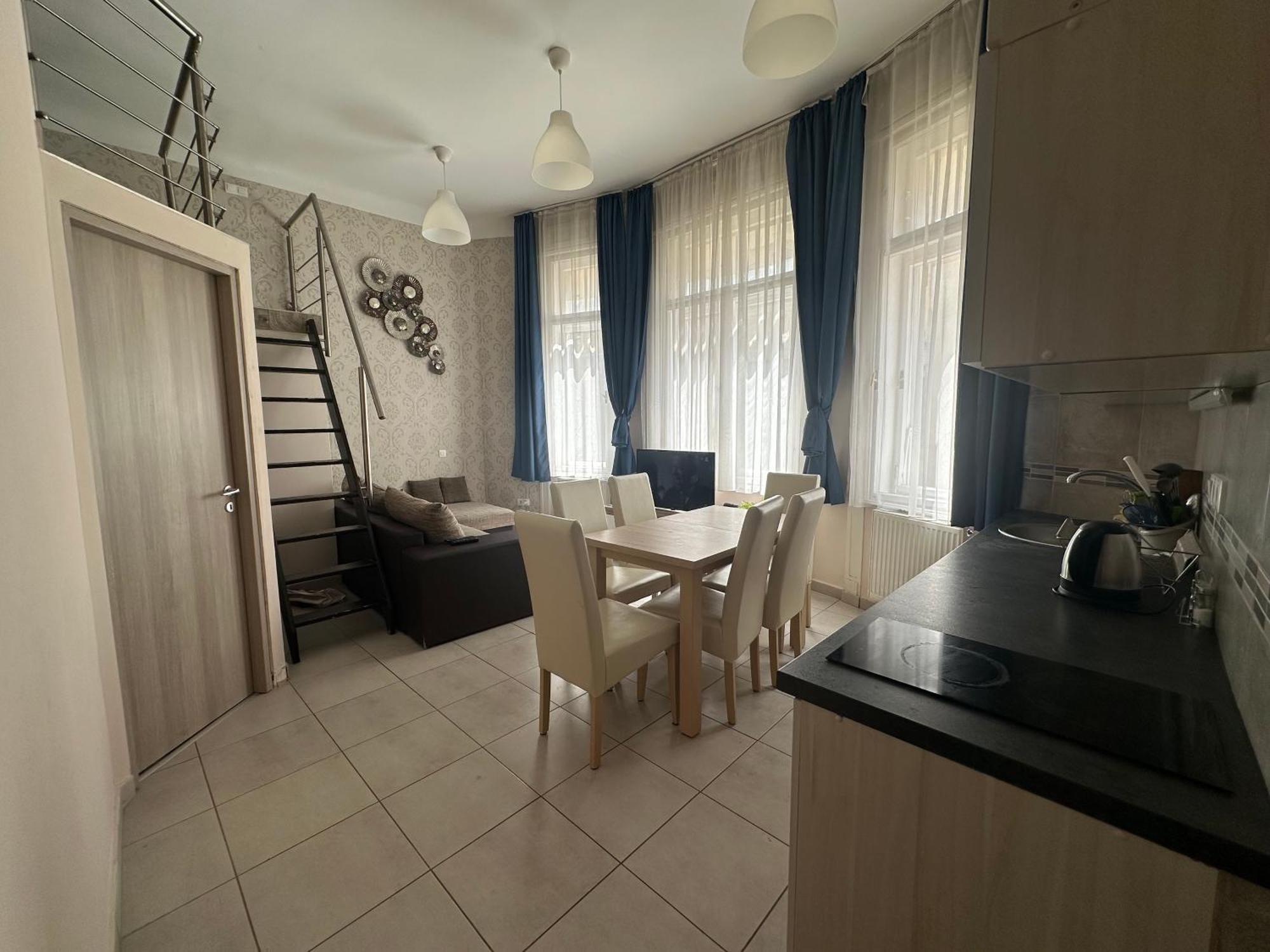 Bright Apartment In The Most Beautiful Street Of Budapest Vaci Street, Fashion Street Esterno foto